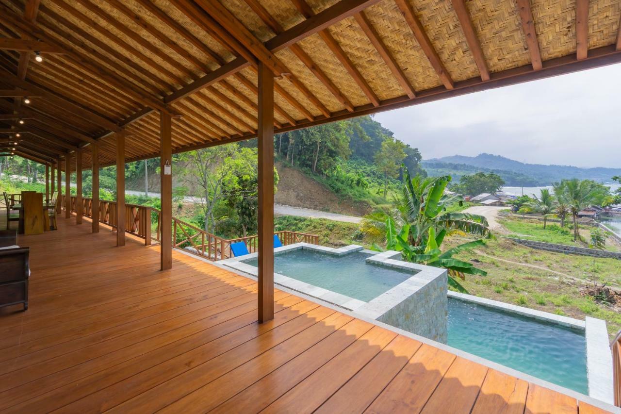 เกตาปัง รีสอร์ต Hotel Karanghawu ภายนอก รูปภาพ