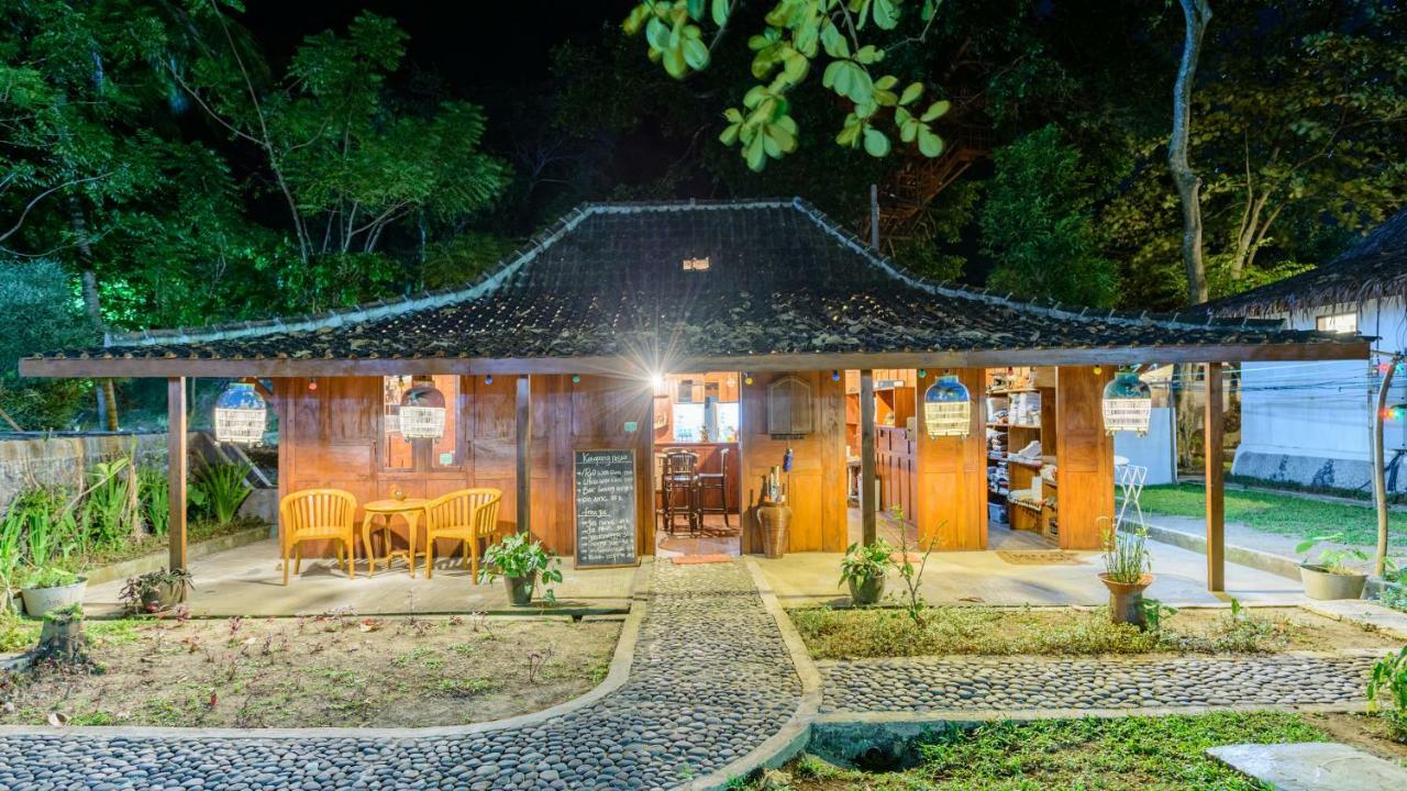 เกตาปัง รีสอร์ต Hotel Karanghawu ภายนอก รูปภาพ