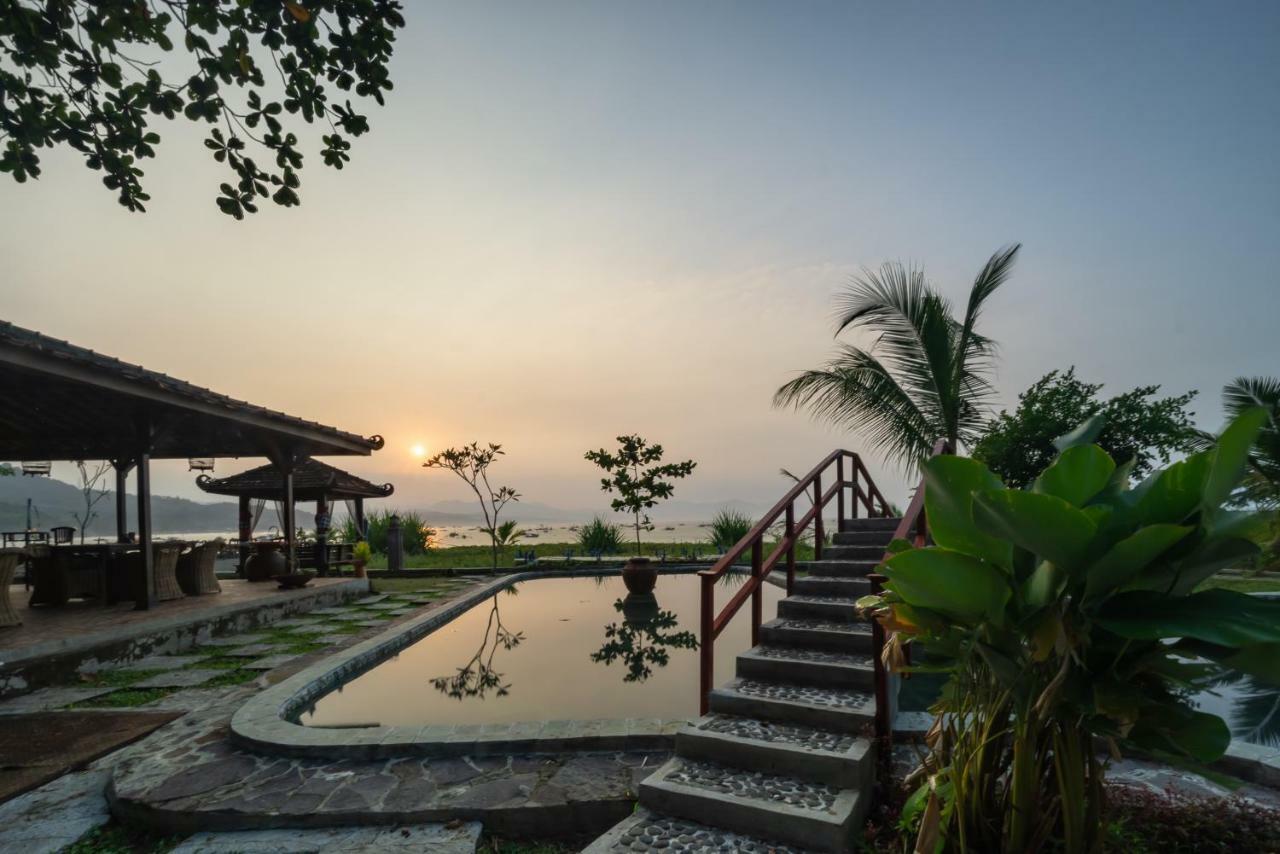เกตาปัง รีสอร์ต Hotel Karanghawu ภายนอก รูปภาพ